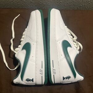Nike LeBron James Air Force 1 Four Horseman Green and White Sz 12